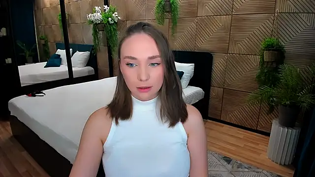 Snapshot of TrueReincarnation chatting on October 17, 2025, 4:09 pm TrueReincarnation online show from October 17, 2025, 4:09 pm