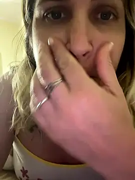 Bia sexynovaes online show from November 18, 2025, 2:49 am