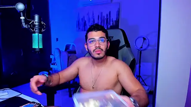 BrunoD31 online show from November 23, 2025, 7:18 am