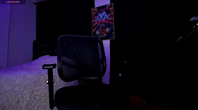 Snapshot of Giomar_Reyes chatting on January 18, 2025, 6:56 am Giomar Reyes online show from January 18, 2025, 6:56 am