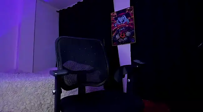 Snapshot of Giomar_Reyes chatting on January 18, 2025, 3:53 am Giomar Reyes online show from January 18, 2025, 3:53 am