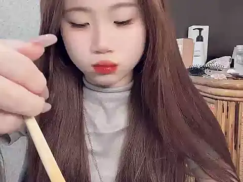 Yu baby online show from December 4, 2025, 7:51 am