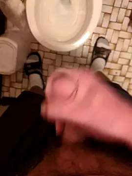 Cuminmyhands90 online show from March 21, 2026, 8:41 am