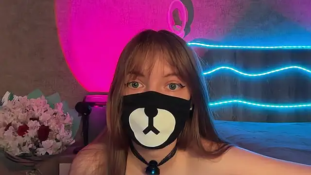 Your Little Bear online show from June 9, 2026, 2:34 am