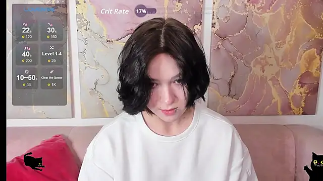 fiamoory online show from April 21, 2026, 2:51 am