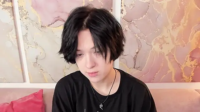 Snapshot of fiamoory chatting on October 2, 2025, 8:07 am fiamoory online show from October 2, 2025, 8:07 am