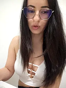 saidaskye online show from March 29, 2026, 4:19 pm