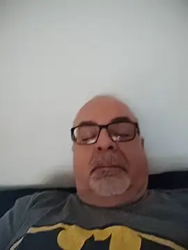 Snapshot of Satiro_Sevilla chatting on May 5, 2026, 10:46 pm Satiro Sevilla online show from May 5, 2026, 10:46 pm