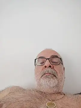 Snapshot of Satiro_Sevilla chatting on May 28, 2026, 3:07 pm Satiro Sevilla online show from May 28, 2026, 3:07 pm