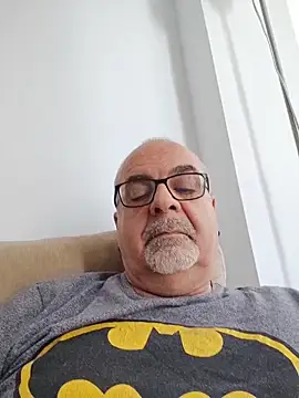 Snapshot of Satiro_Sevilla chatting on May 6, 2026, 10:52 am Satiro Sevilla online show from May 6, 2026, 10:52 am