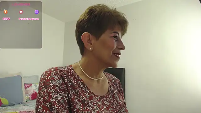 Snapshot of Angelina_Stone_65 chatting on March 19, 2025, 9:37 pm Angelina Stone 65 online show from March 19, 2025, 9:37 pm