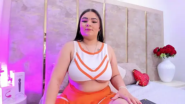 Snapshot of KatyaPittman chatting on November 24, 2025, 7:58 pm KatyaPittman online show from November 24, 2025, 7:58 pm