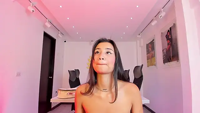 Snapshot of NairobiLee chatting on January 13, 2026, 1:59 pm NairobiLee online show from January 13, 2026, 1:59 pm