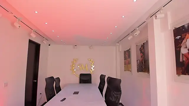 Snapshot of NairobiLee chatting on November 30, 2025, 11:11 am NairobiLee online show from November 30, 2025, 11:11 am