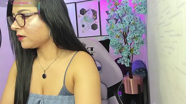 Tiara rr online show from February 1, 2026, 11:52 am