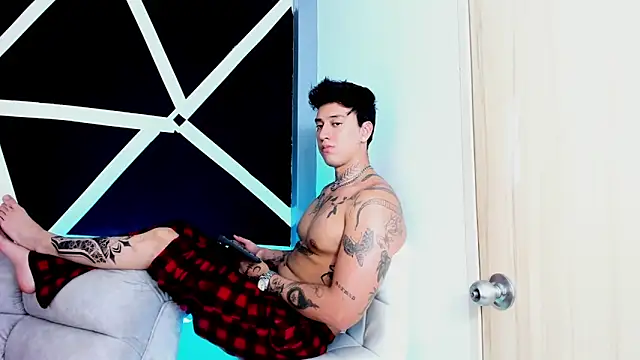 Snapshot of JUSTIN_FULLER1 chatting on September 24, 2025, 6:58 pm JUSTIN FULLER1 online show from September 24, 2025, 6:58 pm