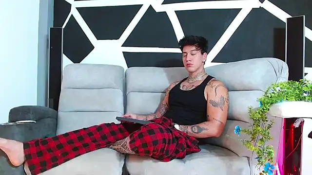 Snapshot of JUSTIN_FULLER1 chatting on November 28, 2025, 9:59 pm JUSTIN FULLER1 online show from November 28, 2025, 9:59 pm