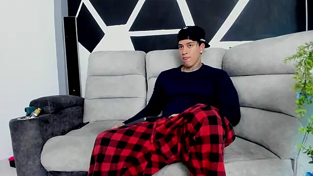 Snapshot of JUSTIN_FULLER1 chatting on November 9, 2025, 7:07 pm JUSTIN FULLER1 online show from November 9, 2025, 7:07 pm