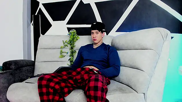 Snapshot of JUSTIN_FULLER1 chatting on October 25, 2025, 5:02 pm JUSTIN FULLER1 online show from October 25, 2025, 5:02 pm