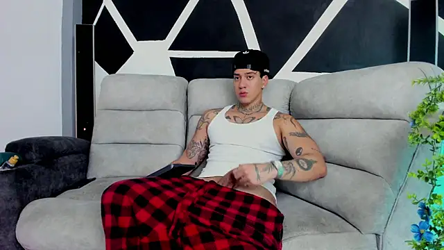 Snapshot of JUSTIN_FULLER1 chatting on November 8, 2025, 4:43 pm JUSTIN FULLER1 online show from November 8, 2025, 4:43 pm