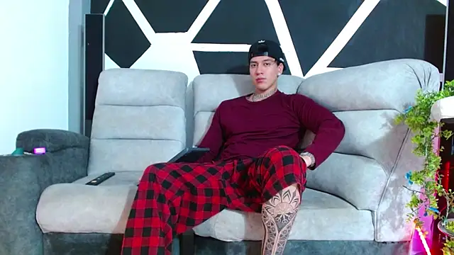 Snapshot of JUSTIN_FULLER1 chatting on November 20, 2025, 8:42 pm JUSTIN FULLER1 online show from November 20, 2025, 8:42 pm