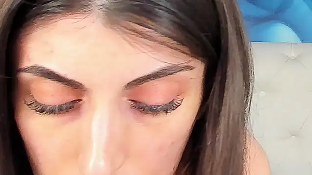 SkinnyDolly online show from April 9, 2026, 3:08 am