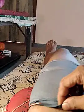 Snapshot of MrNick74 chatting on September 29, 2025, 7:37 am MrNick74 online show from September 29, 2025, 7:37 am