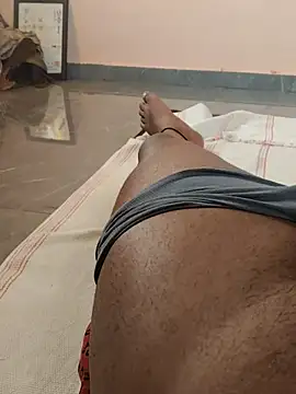 Snapshot of MrNick74 chatting on October 3, 2025, 9:22 am MrNick74 online show from October 3, 2025, 9:22 am