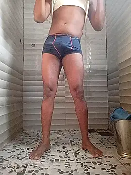 Snapshot of MrNick74 chatting on December 14, 2024, 9:18 am MrNick74 online show from December 14, 2024, 9:18 am