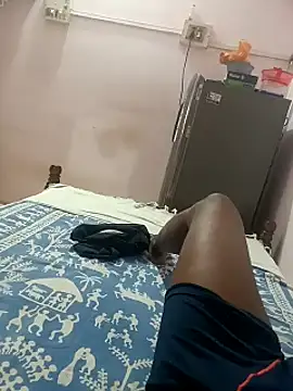 Snapshot of MrNick74 chatting on December 5, 2024, 11:01 am MrNick74 online show from December 5, 2024, 11:01 am