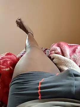 Snapshot of MrNick74 chatting on September 11, 2025, 10:37 am MrNick74 online show from September 11, 2025, 10:37 am