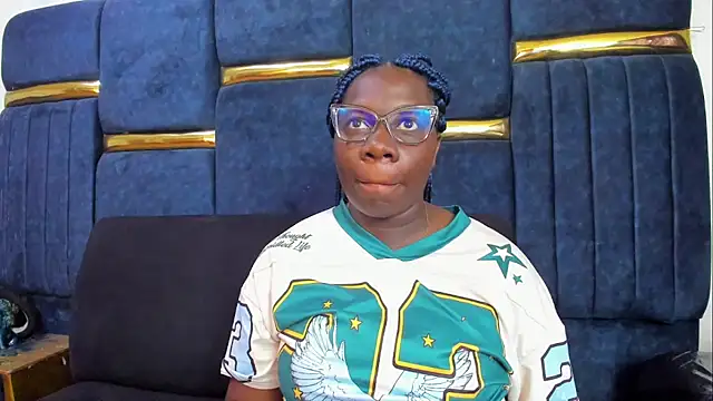 skaysanchez1 online show from March 13, 2026, 7:19 pm