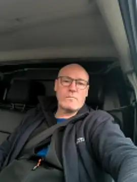 bogland33 online show from April 2, 2026, 4:46 pm