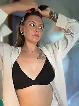  private person  online show from April 8, 2026, 10:06 am