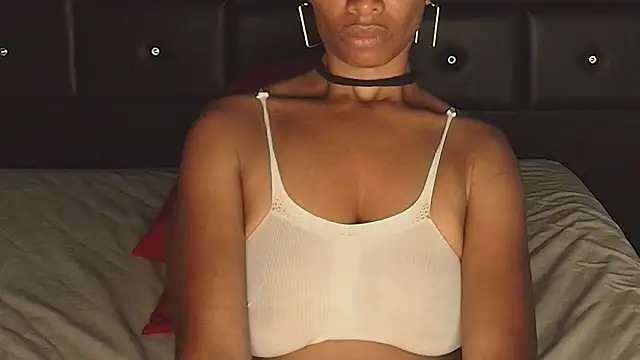 SashaBrianna99 online show from January 13, 2026, 12:04 am