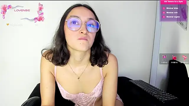 its  angelica  online show from March 11, 2025, 1:26 am