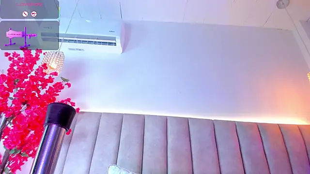 Snapshot of Doyeon_Dae chatting on February 13, 2026, 2:44 am Doyeon Dae online show from February 13, 2026, 2:44 am