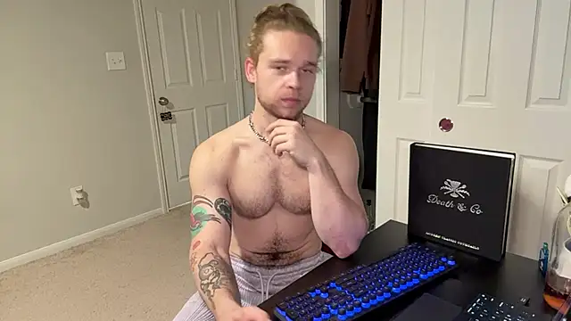 Snapshot of DaddydayDrinkzz chatting on March 12, 2025, 4:13 pm DaddydayDrinkzz online show from March 12, 2025, 4:13 pm