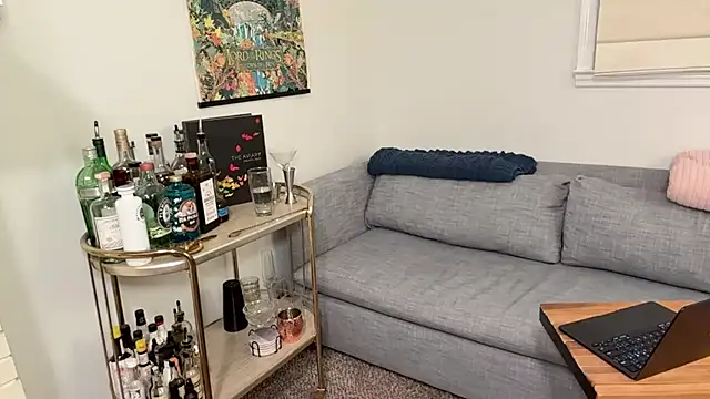 Snapshot of DaddydayDrinkzz chatting on December 11, 2024, 6:58 am DaddydayDrinkzz online show from December 11, 2024, 6:58 am