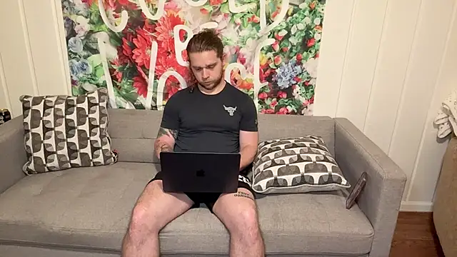 DaddydayDrinkzz online show from May 17, 2026, 4:01 am