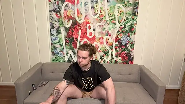 DaddydayDrinkzz online show from May 3, 2026, 4:06 am