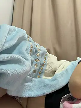 yuanduo-baby online show from April 15, 2026, 7:58 pm