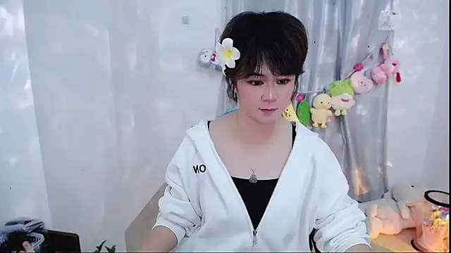 Snapshot of Fan_ting chatting on November 4, 2025, 2:32 pm Fan ting online show from November 4, 2025, 2:32 pm