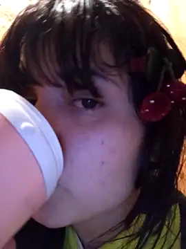 yukio chan online show from April 11, 2026, 2:30 am