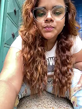 Evabigass online show from March 4, 2026, 9:00 pm