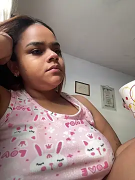 Evabigass online show from March 15, 2026, 12:01 pm