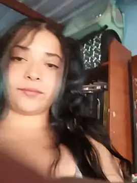 Snapshot of Elvishcassie_ chatting on May 26, 2026, 6:17 pm Elvishcassie online show from May 26, 2026, 6:17 pm
