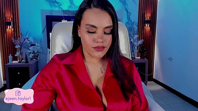 Snapshot of Jeen_Taylor chatting on November 29, 2025, 8:09 pm Jeen Taylor online show from November 29, 2025, 8:09 pm