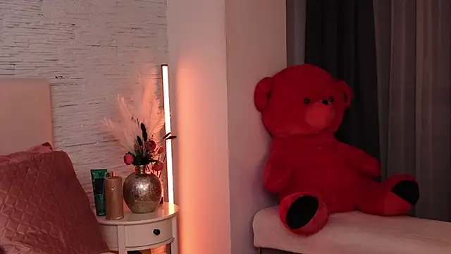 Snapshot of RachelSwaan chatting on February 1, 2025, 3:30 am RachelSwaan online show from February 1, 2025, 3:30 am