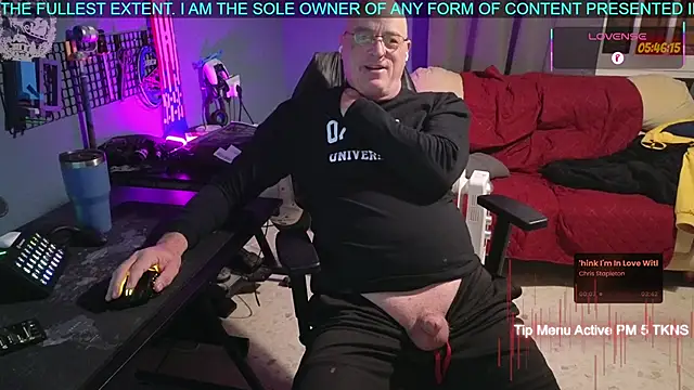 Snapshot of Pilot_Dave_69 chatting on December 1, 2025, 4:46 am Pilot Dave 69 online show from December 1, 2025, 4:46 am